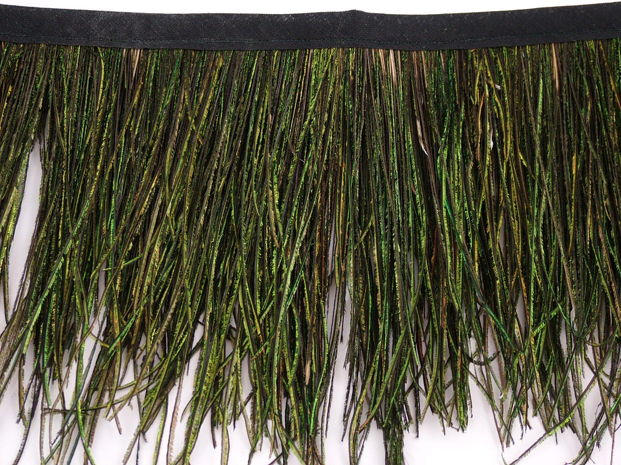 Peacock Hurl Fringe (Unburnt) - per metre