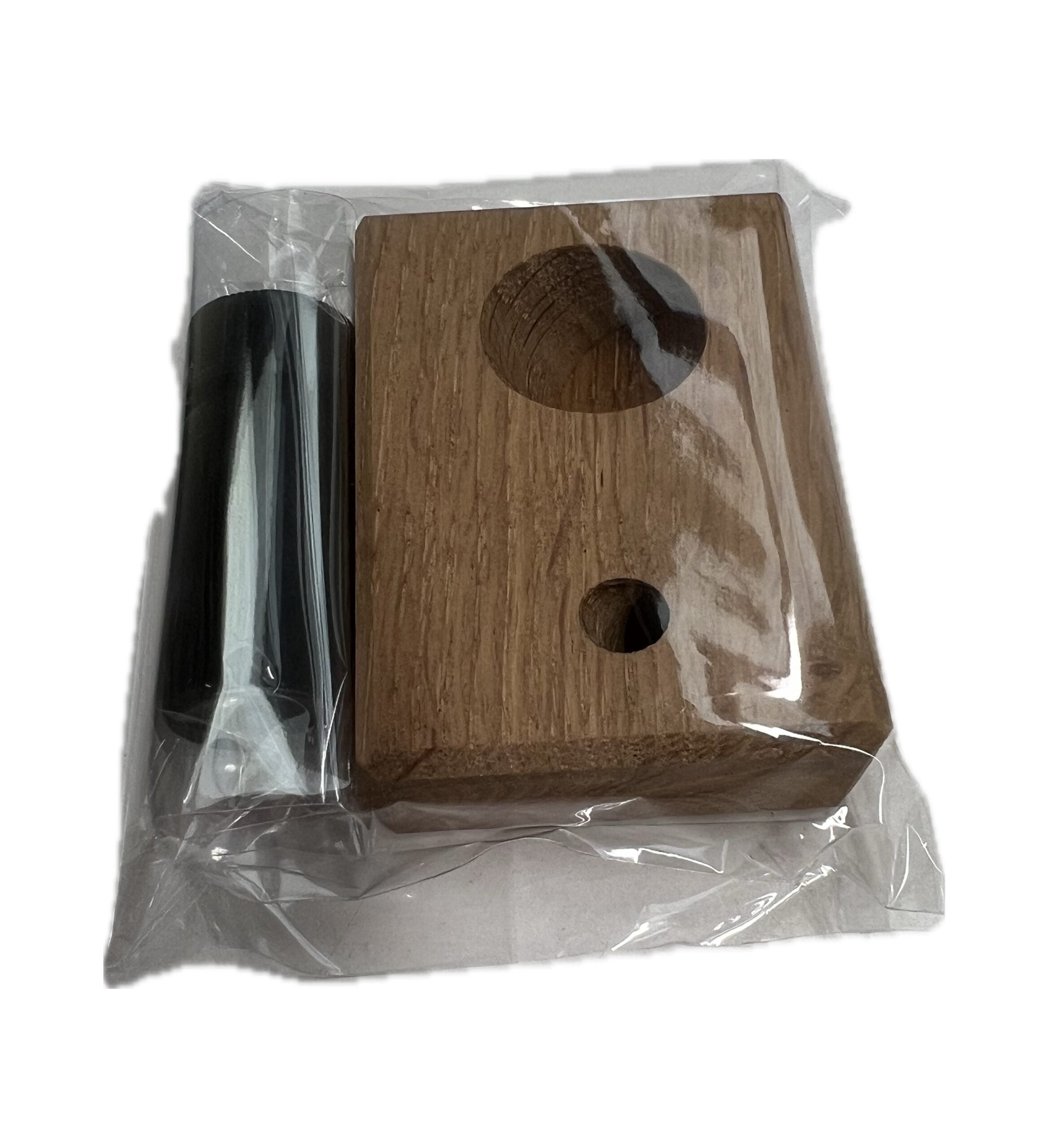 Oak bottle and pen stand 4