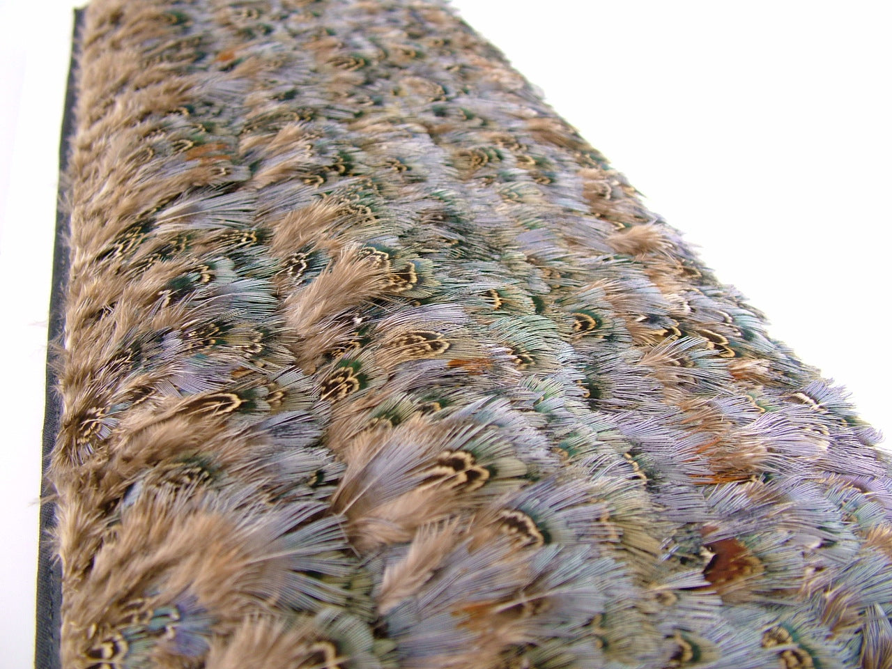 Pheasant Green Fringe per metre