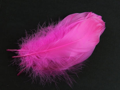 Goose Nagoire Feathers (12-18cm) Shocking Pink