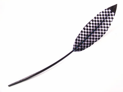 Teardrop Quill with small check