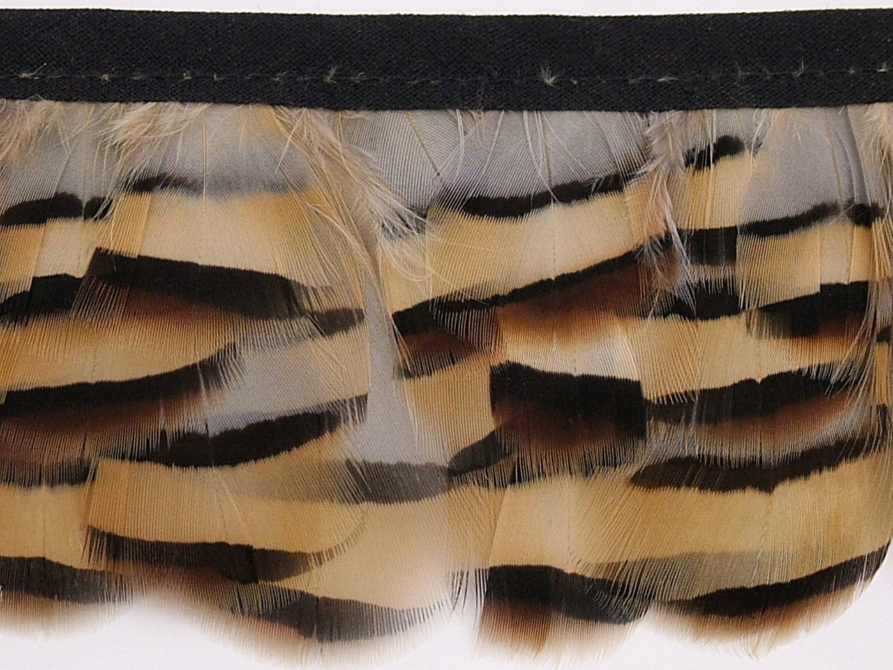 French Partridge Fringe per metre