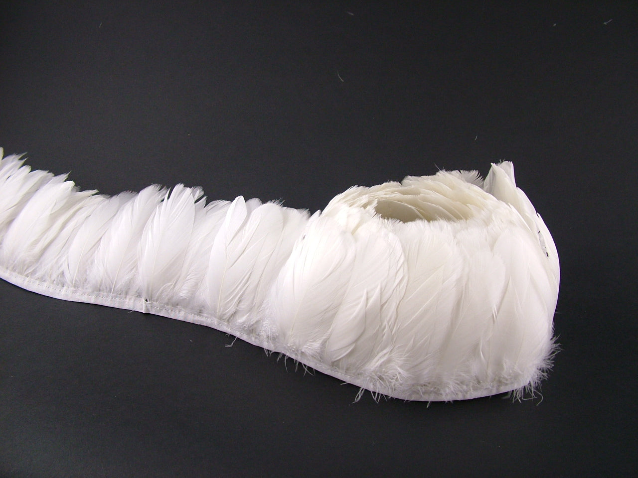 Goose Nagoire Feather Fringe