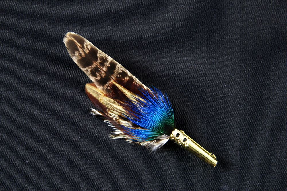 Blues Feather Brooch - BLUEPH (Pack 3)